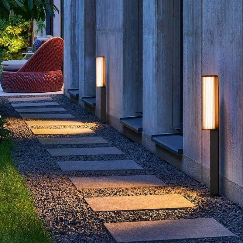 Outdoor Garden Low Lamp - Image 3